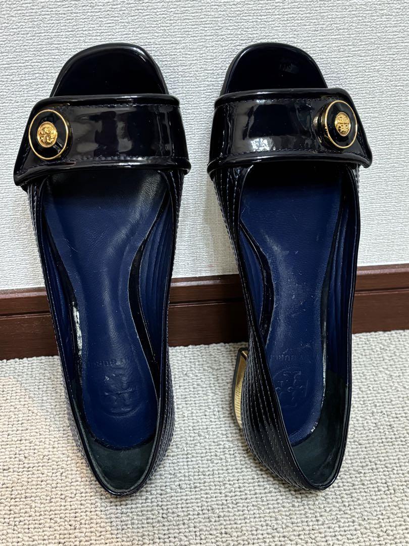 芸能人愛用アイテム特集 トリーバーチ 新品同様] パンプス ブルー 23 エナメル 靴