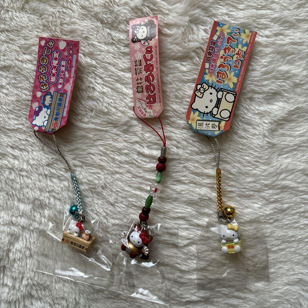 ご当地キティ　キーホルダー　まとめ売り　9種