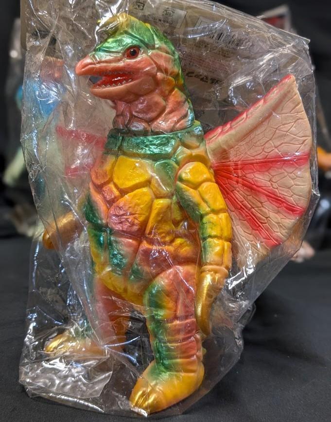ギガス＆ドラコ＆レッドキング（ブルマァク復刻）ソフビフィギュア未開封３体セット ギガス＆ドラコ＆レッドキング（ブルマァク復刻）ソフビ