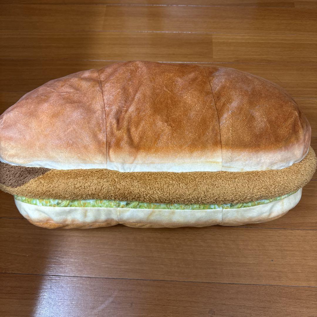 コメダ珈琲一番くじA賞 カツパン クッション - メルカリ