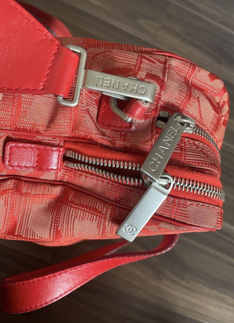 CHANEL シャネル トラベルライン レッド ショルダーバッグ