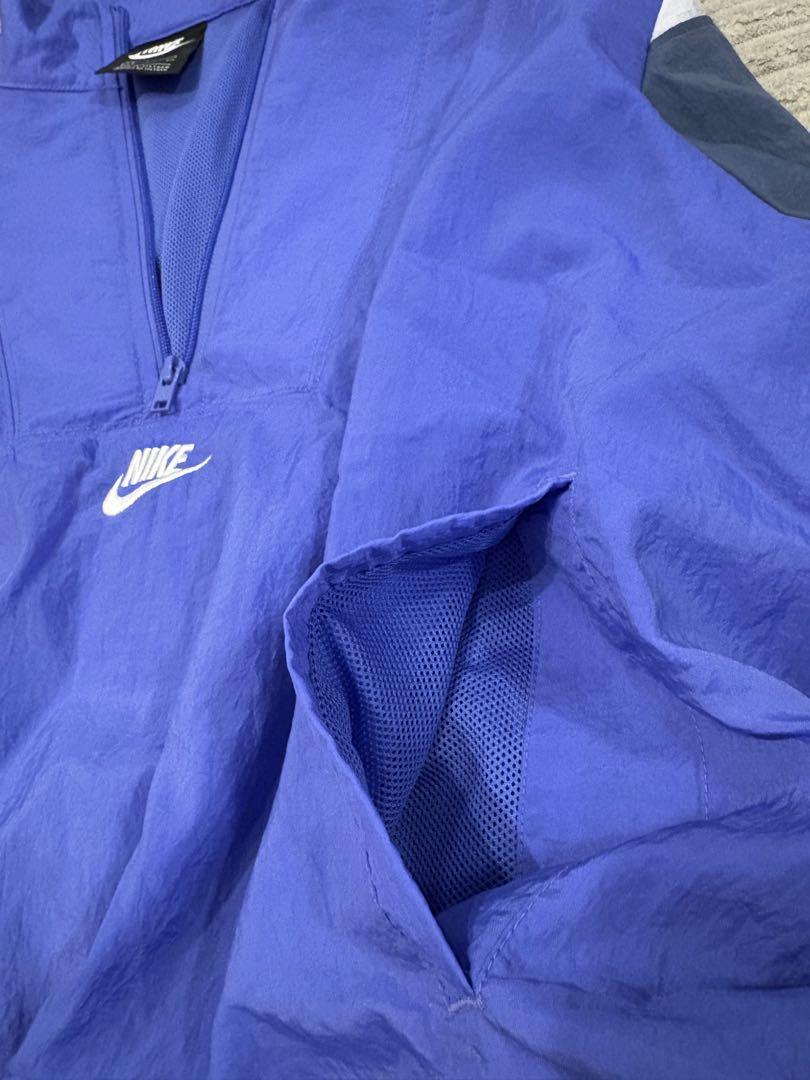 【未使用品級】NIKE ナイロンジャケット Sサイズ