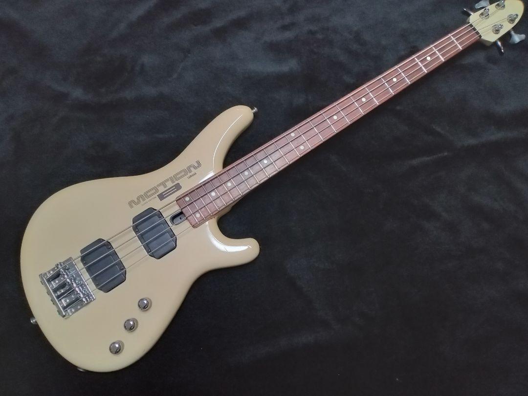 ベース YAMAHA MOTION MB-III