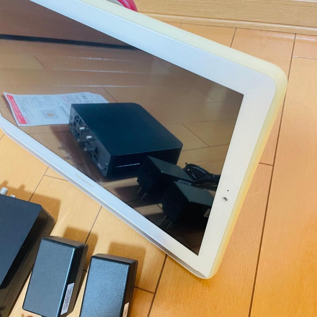 シャープ 16型 液晶 ポータブルテレビ AQUOS 2T-C16AP 防水