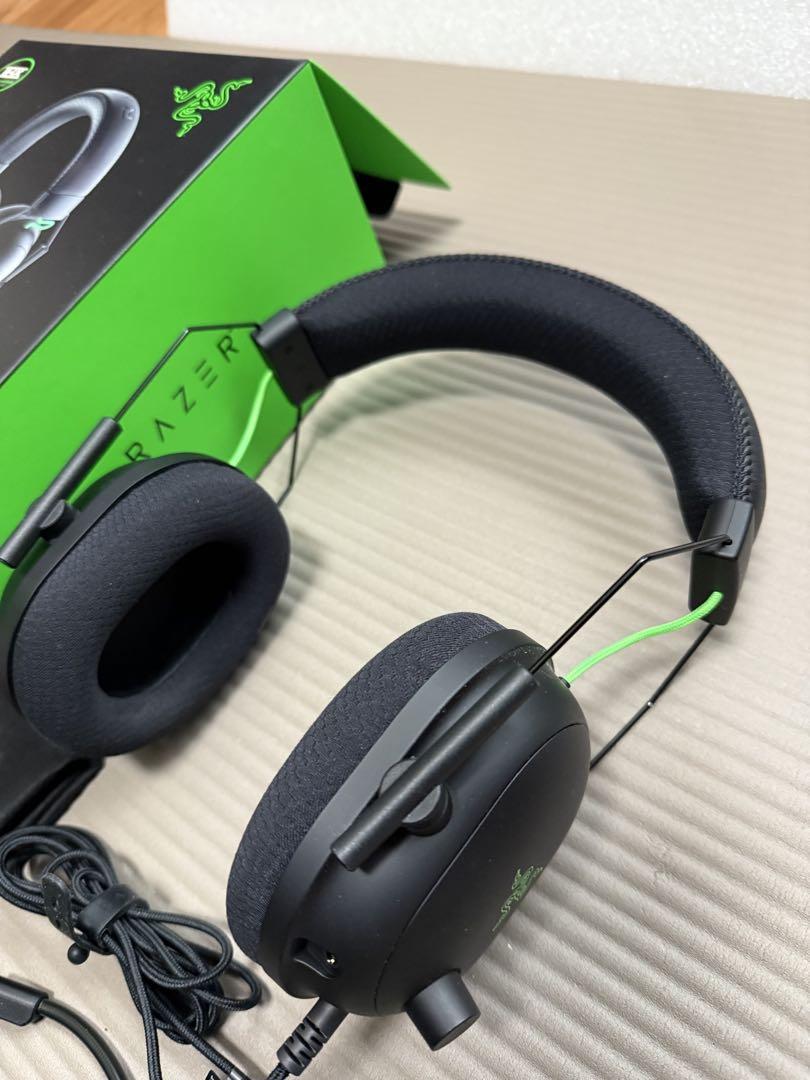 【美品】Razer BlackShark V2 ゲーミングヘッドセット