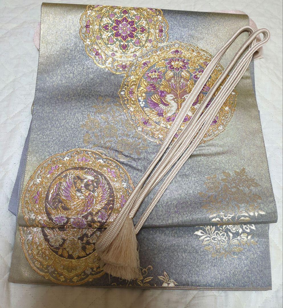 貝紫 丸紋 金糸が豪華な袋帯目立った傷や汚れなし