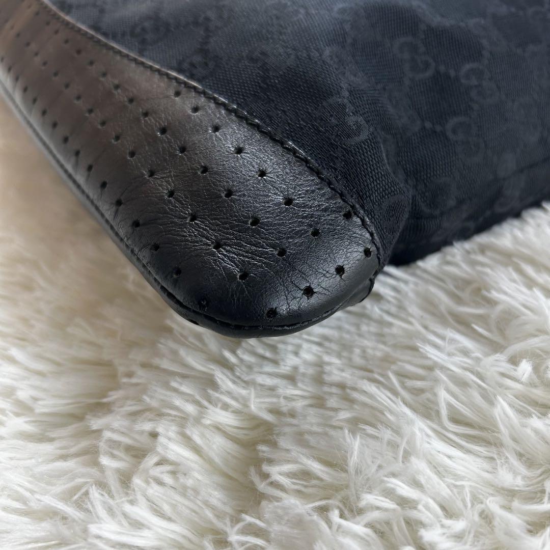 GUCCI グッチ ショルダーバック 斜め掛け gg柄 総柄 画像17