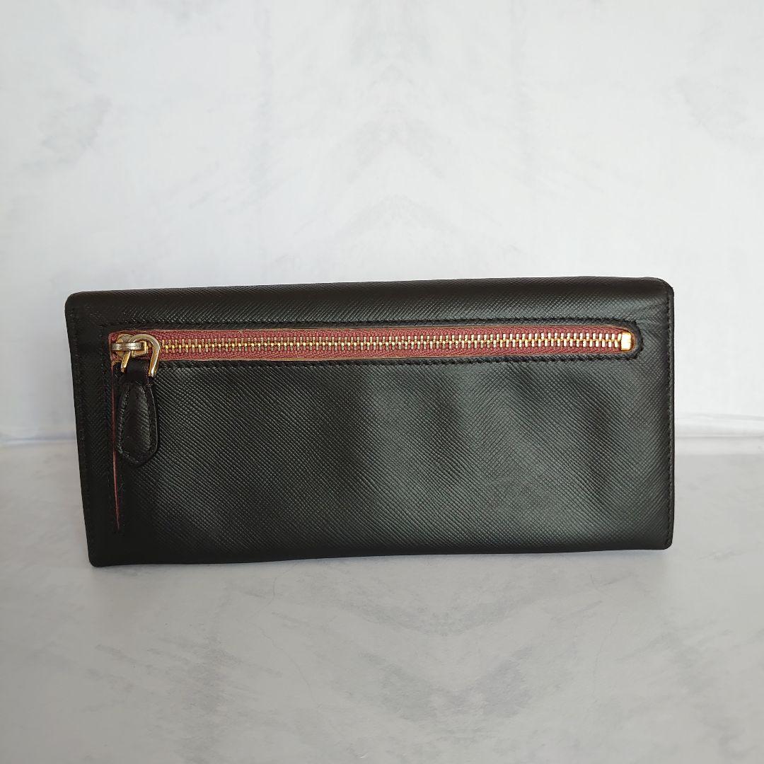 PRADA ❦サフィアーノレザー　 男女　 ラウンドファスナー　 長財布