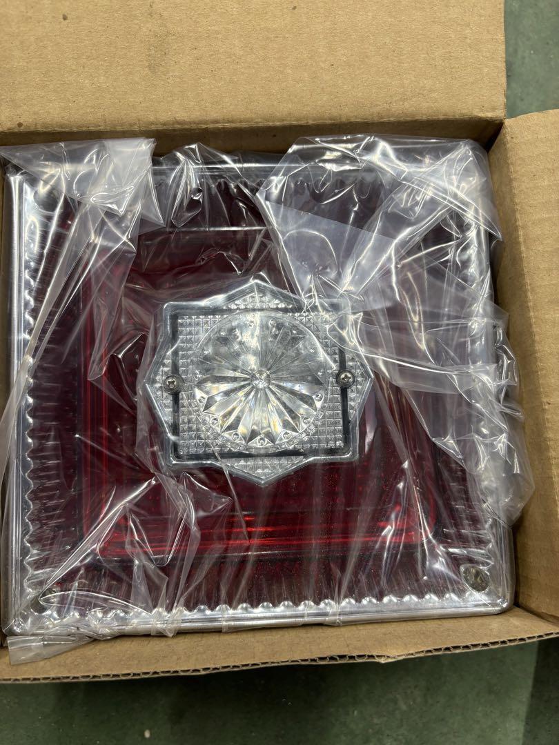 角形　テールランプ　JET 新品　デコトラ 7,000円