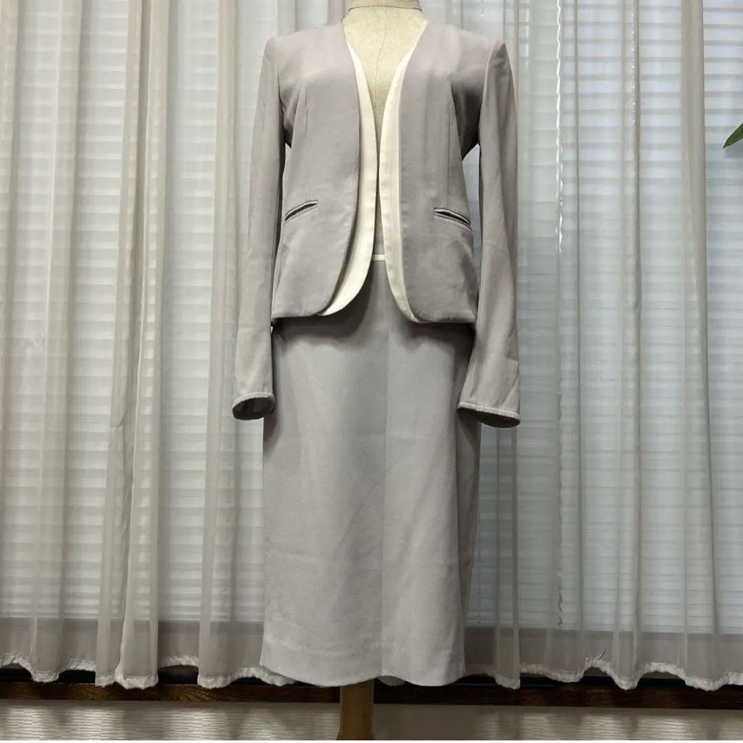 美品BEIGE, ベイジ Cindy ダブルカラー ジャケット スカート