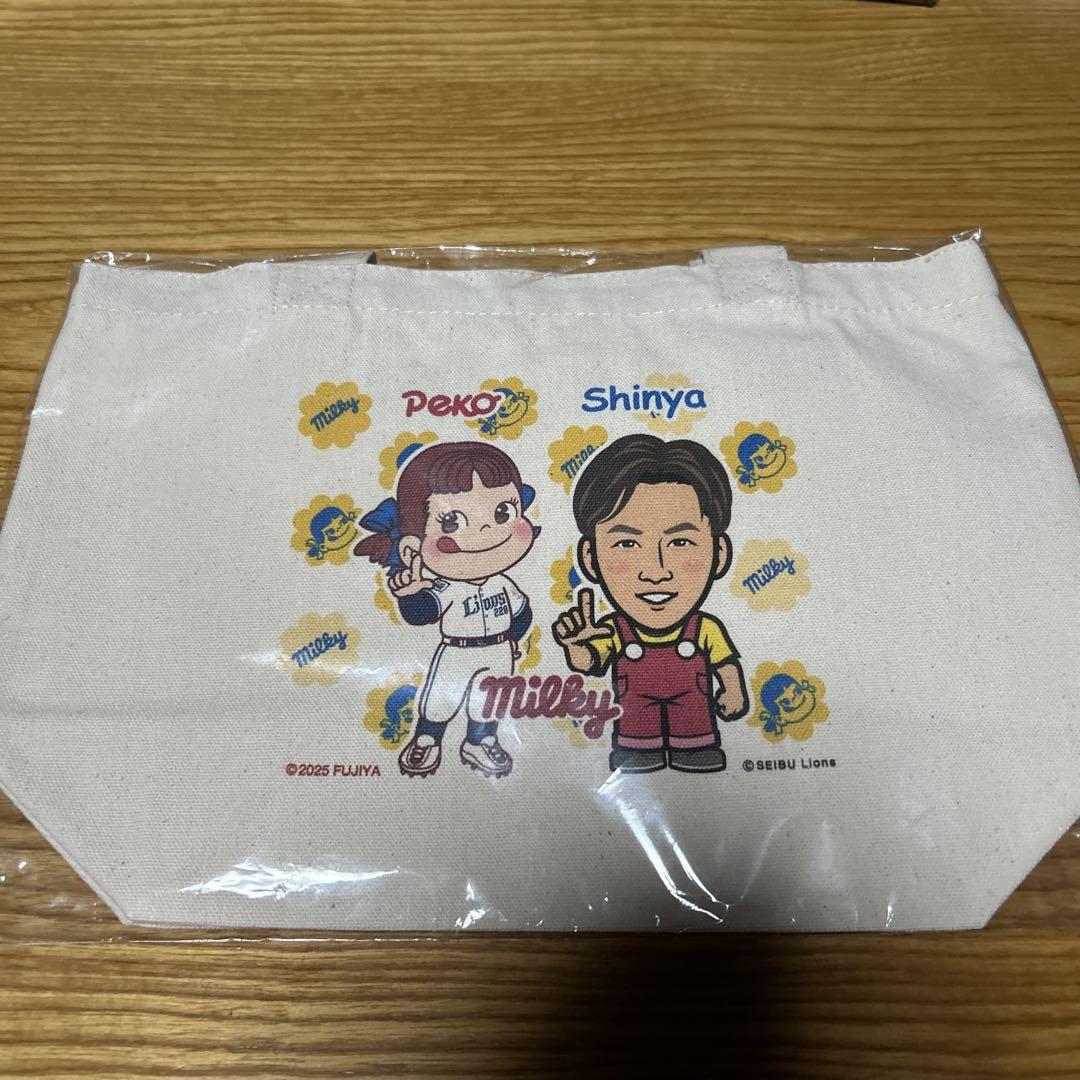埼玉西武ライオンズ　ガチャ　ペコちゃん　長谷川信哉　トートバッグ　SR