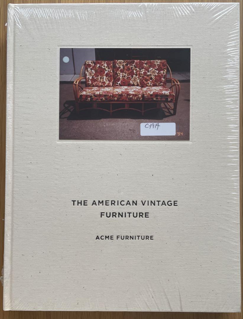 THE AMERICAN VINTAGE FURNITURE