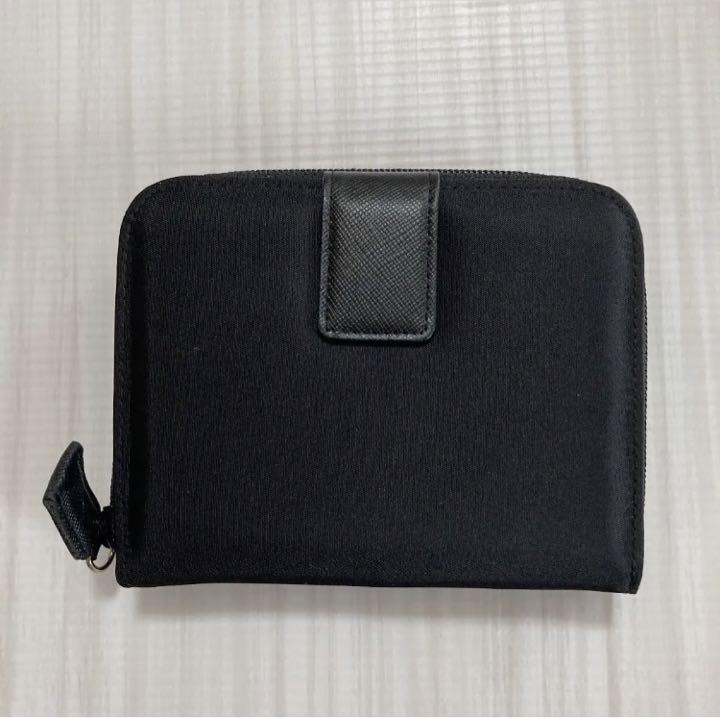 PRADA プラダ財布