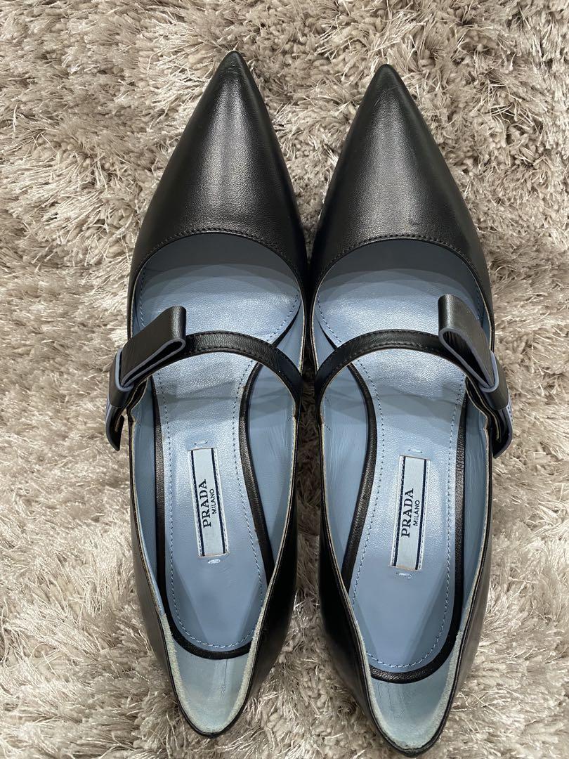 美品 PRADA ブラック ポインテッドトゥパンプス 36