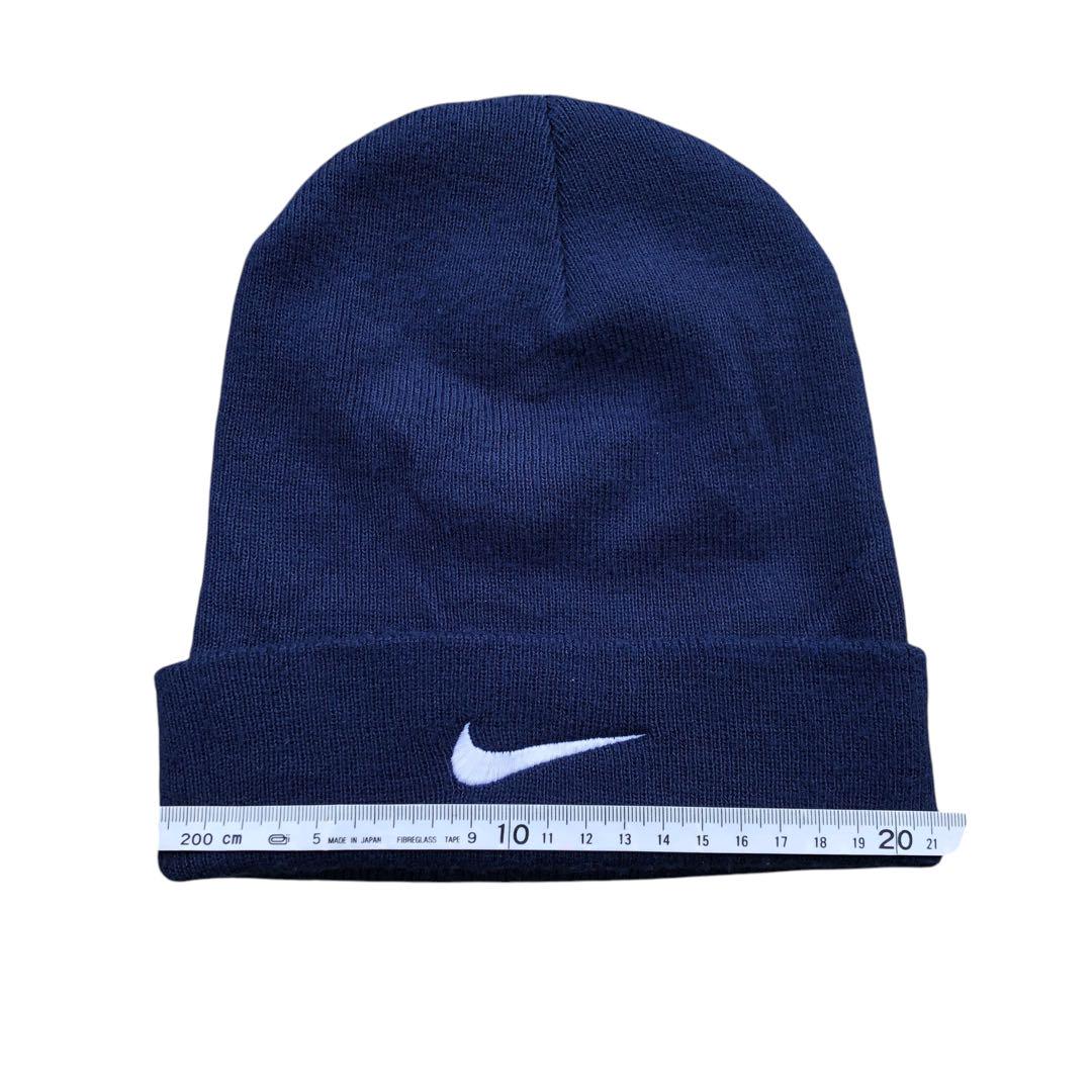 【00's】NIKE ビーニー　ニット帽　刺繍ロゴ　古着　デカスウッシュ　Y2K