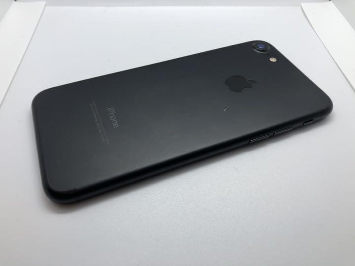 お得大得価 美品 iPhone7 128GB SIM FREE 3QjGx-m25764304061 セールお得