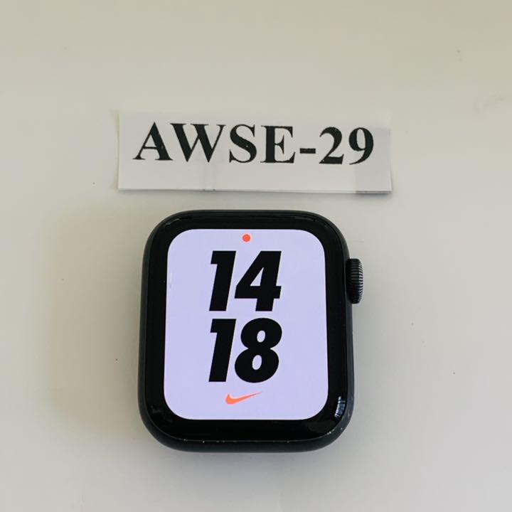 本物品質の Apple GPS Aluminum NIKE40mm SE Watch - その他 - labelians.fr 本物品質の Apple GPS Aluminum NIKE40mm SE Watch - その他 - labelians.fr