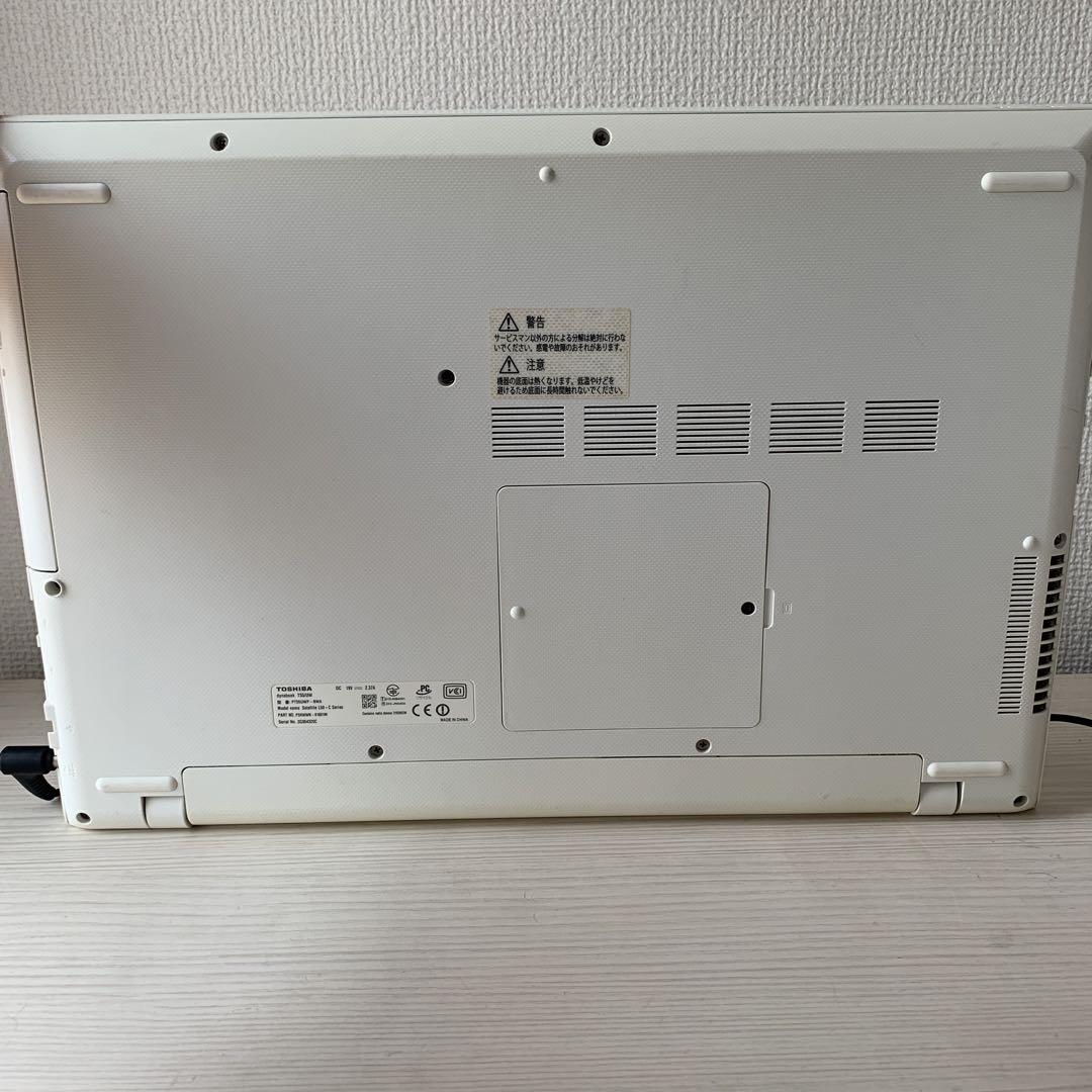 東芝DynaBookノートパソコンPT55UWP