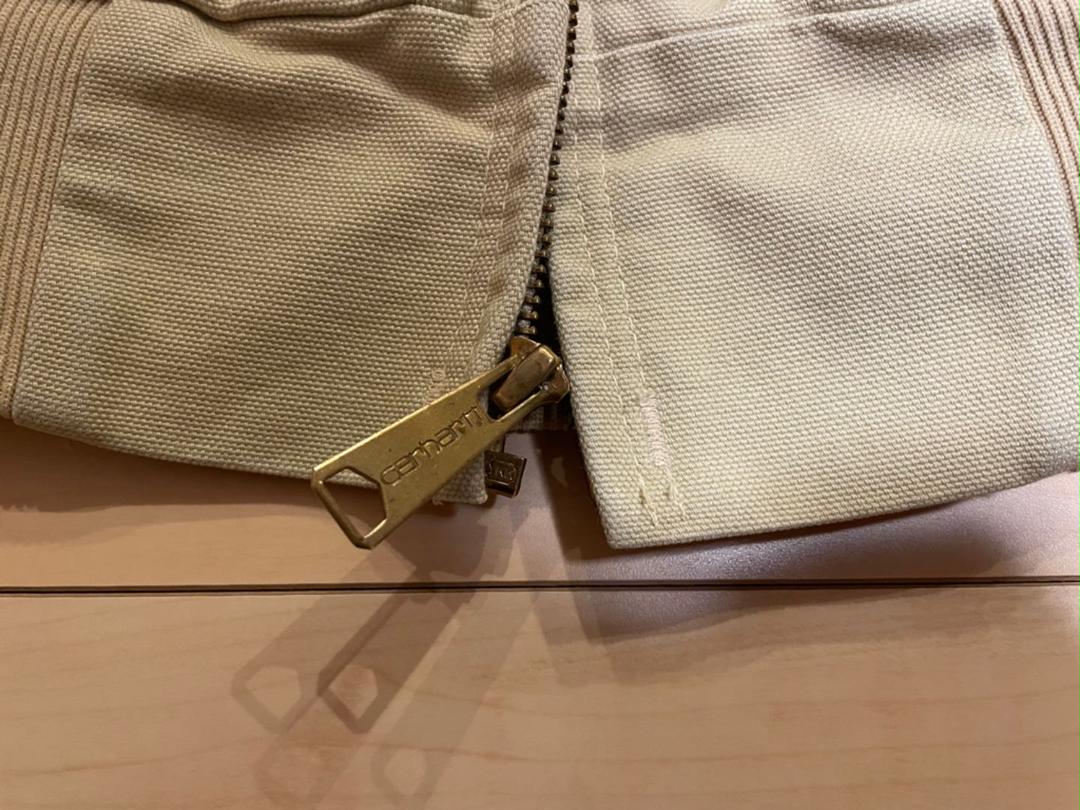再入荷即納 カーハート ジャケット ベージュ EmrHK-m25772247240 carhartt 爆買い定番