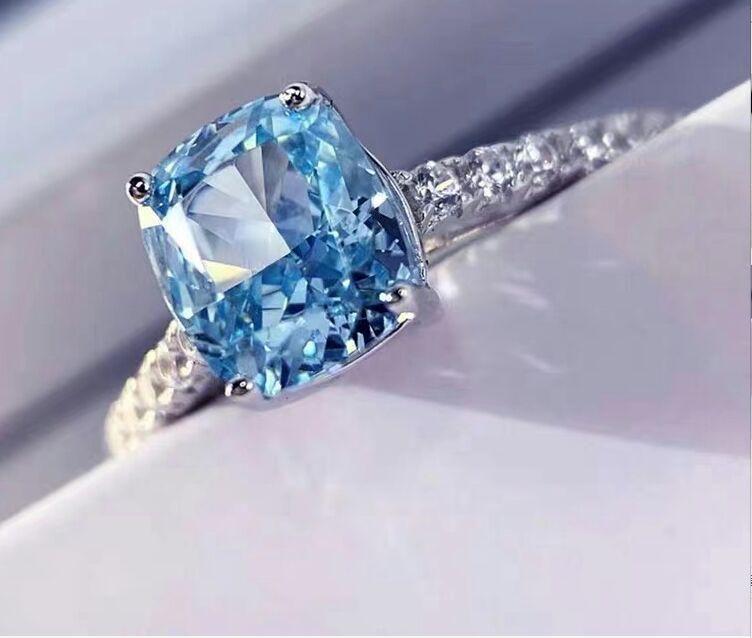 送料無料Pt950ダイヤモンド 1.50ct シーブルーリング (証明書付きbx