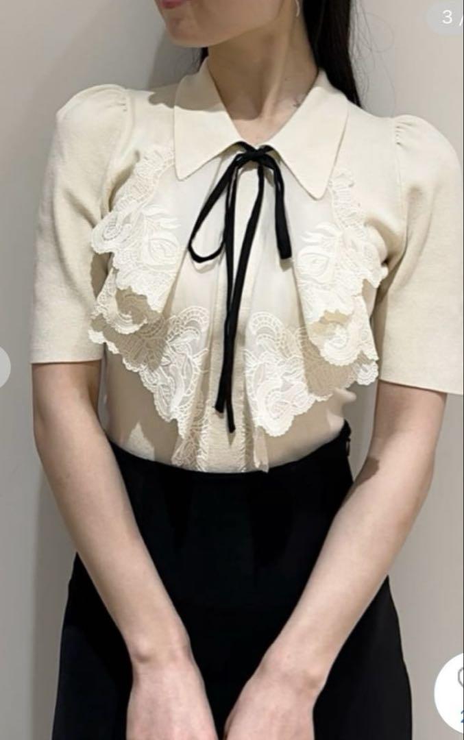 SNIDEL ラッフル刺繍ニットプルオーバー　スナイデル