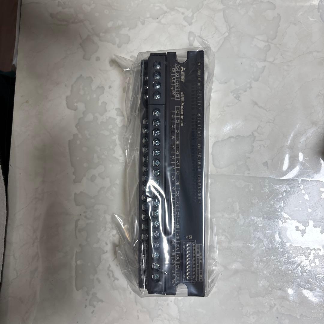 MITSUBISHI AJ65SBTB1-32D三菱電機