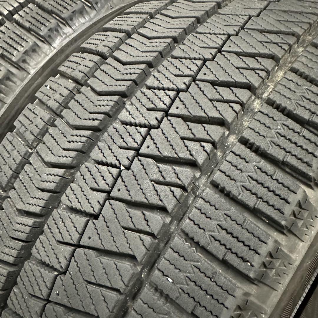 バリ溝 倉庫保管品 215/45R17 BLIZZAK VRX2 2019年製造