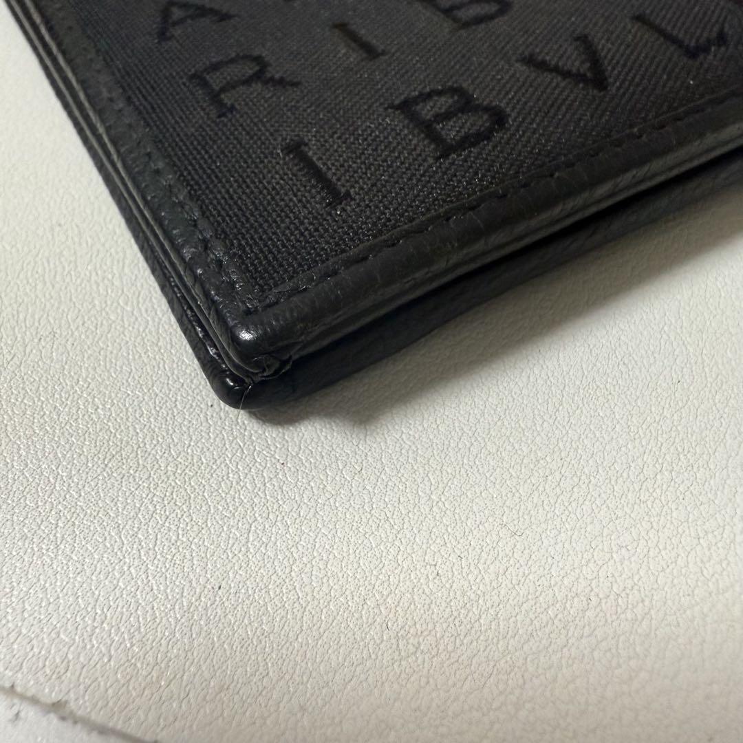 ブルガリ BVLGARI ロゴマニア ブラック 財布