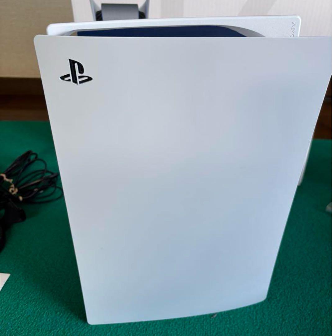 美品PlayStation 5 本体 + コントローラー + 付属品