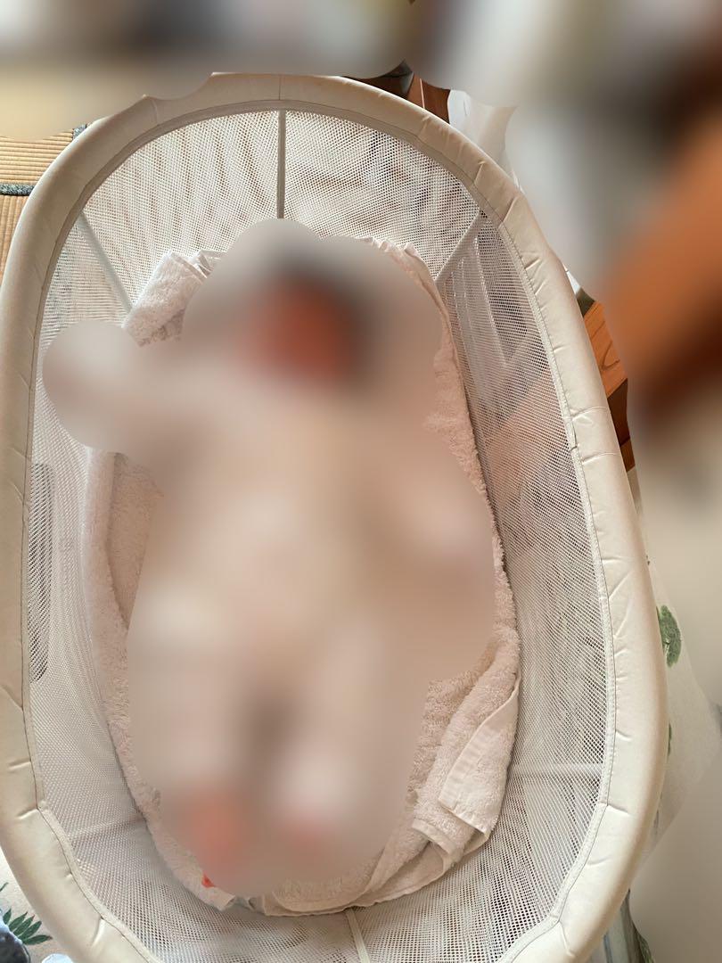 mamaroo ママルー　おしゃれで洗練　動くベビーベッド