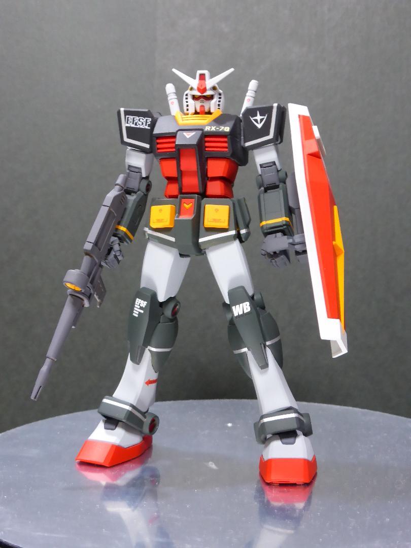 数量限定！在庫処分セール 売り切れ御免 ガンダム EG & 完成品 塗装済 リアルタイプカラー ザク HGUC ロボット