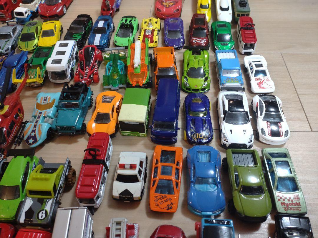 トミカ、Hot Wheels 他　まとめ売り約100台