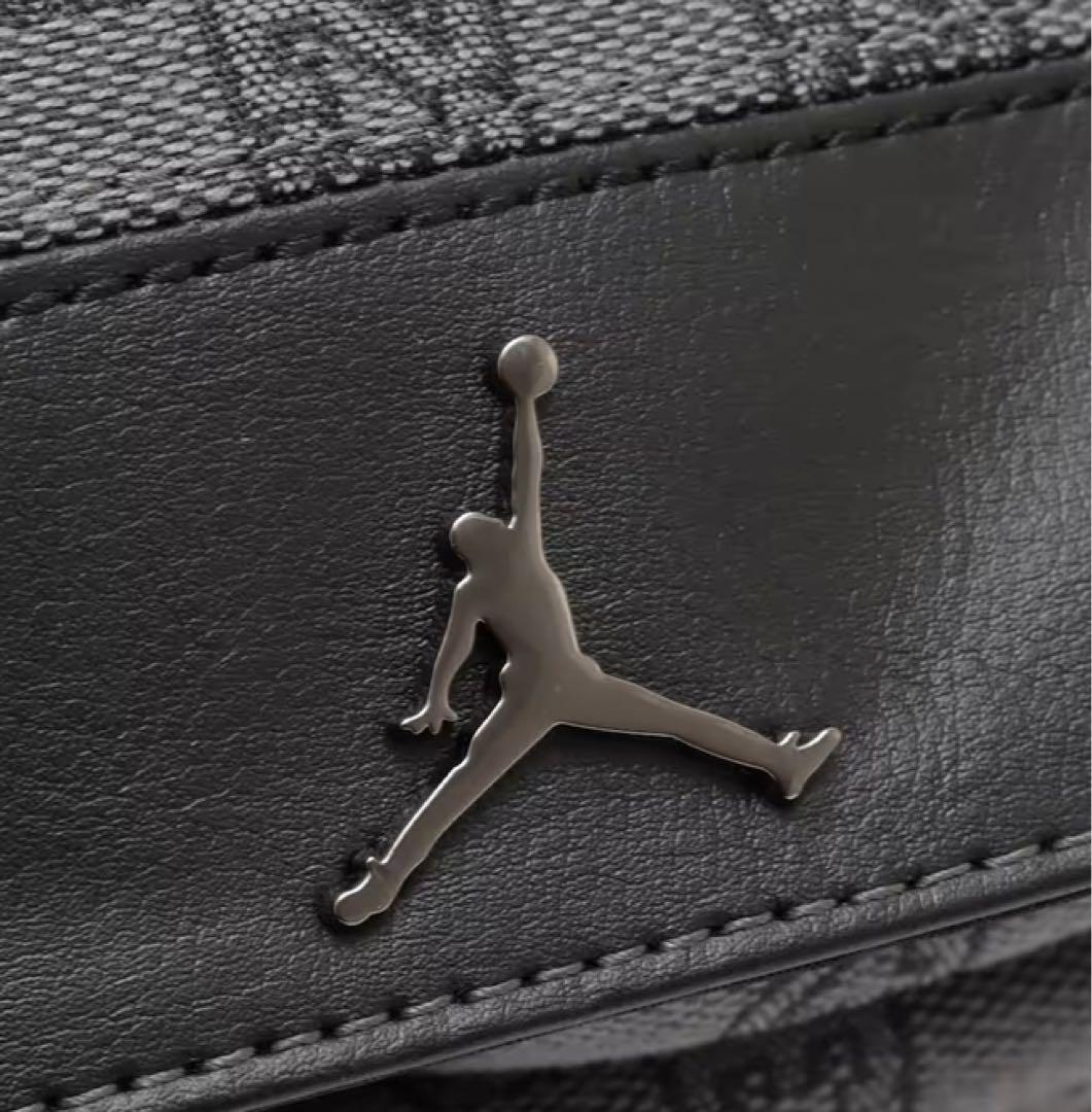 【専用】JORDAN MONOGRAM MINI MESSENGER BAG