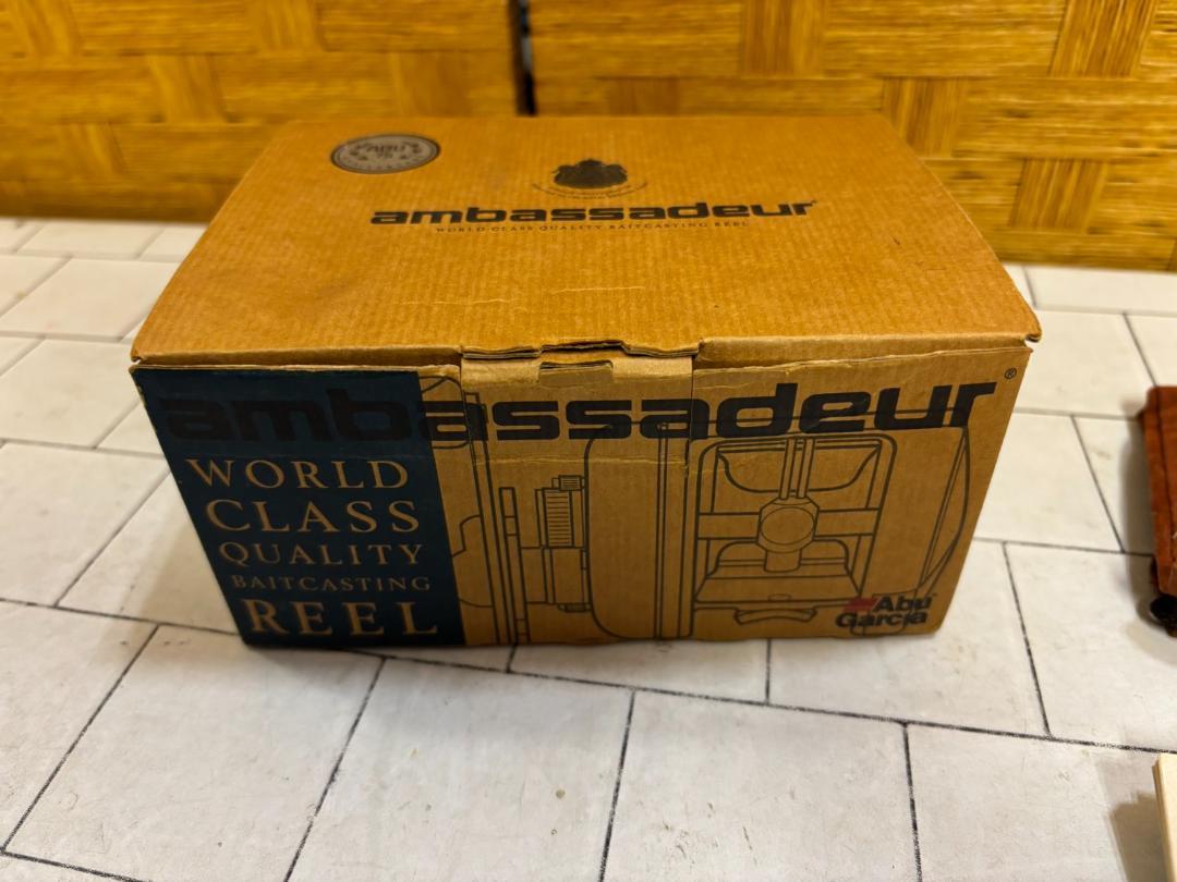 【中古品】AbuGarcia ambassadeur 6000C3 リール