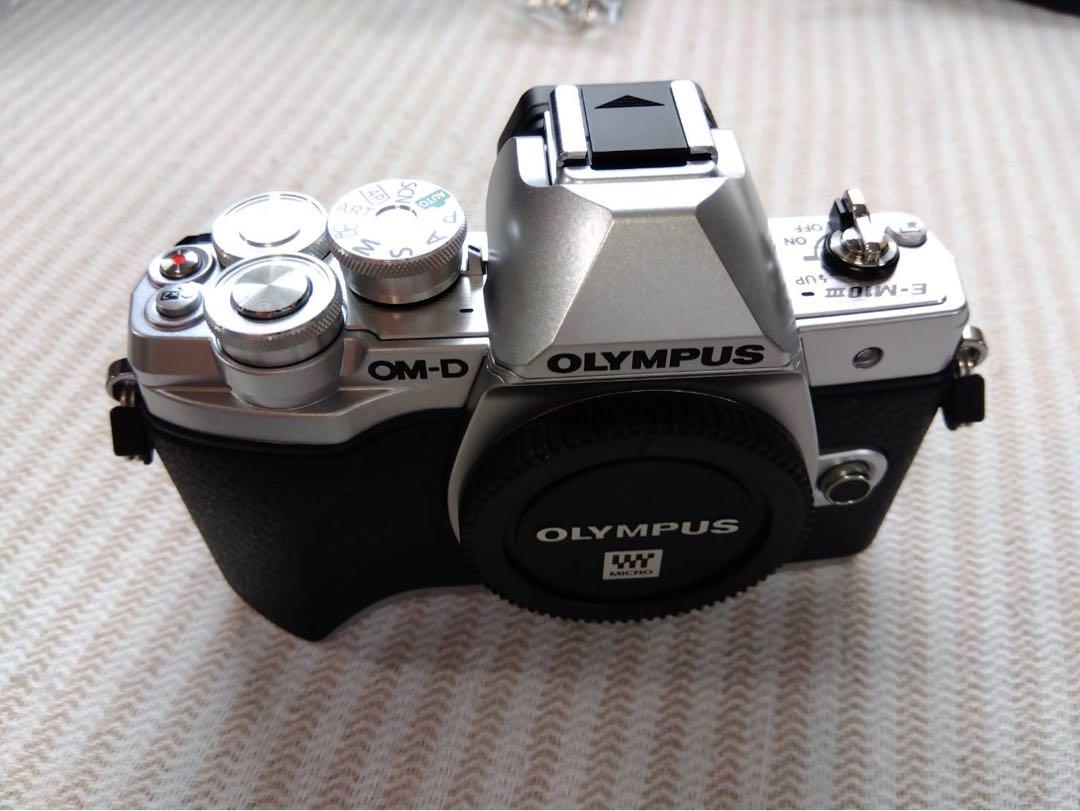OLYMPUSデジタルカメラ　E-M10　MarkⅢ