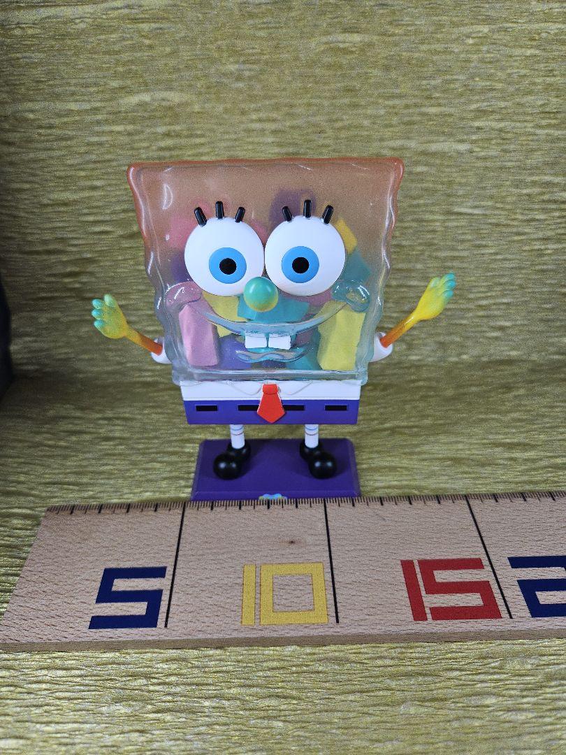 スポンジボブ カラフルフィギュア　高さ約12cm