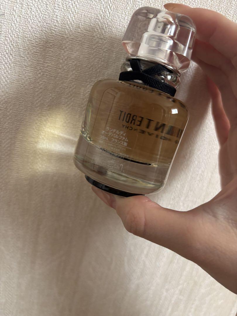 Givenchy ジバンシー　香水
