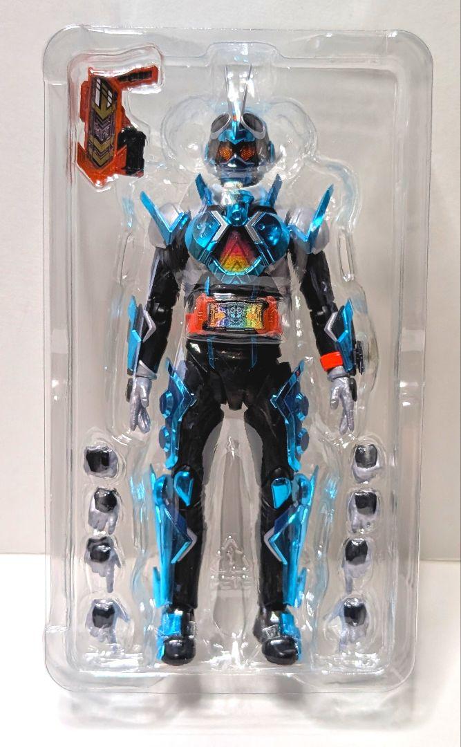 S.H.フィギュアーツ 仮面ライダーガッチャードスチームホッパー＆ゴルドダッシュ