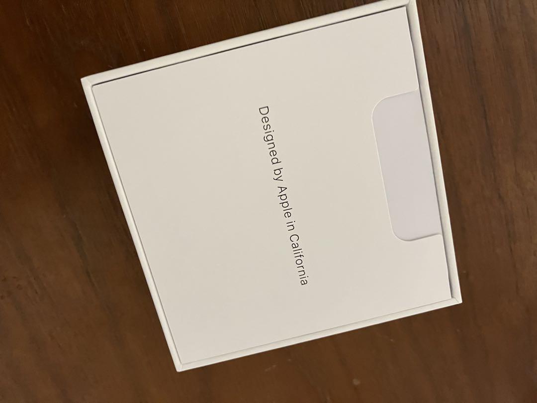 Apple AirPods 4 アクティブノイズキャンセリングほぼ未使用
