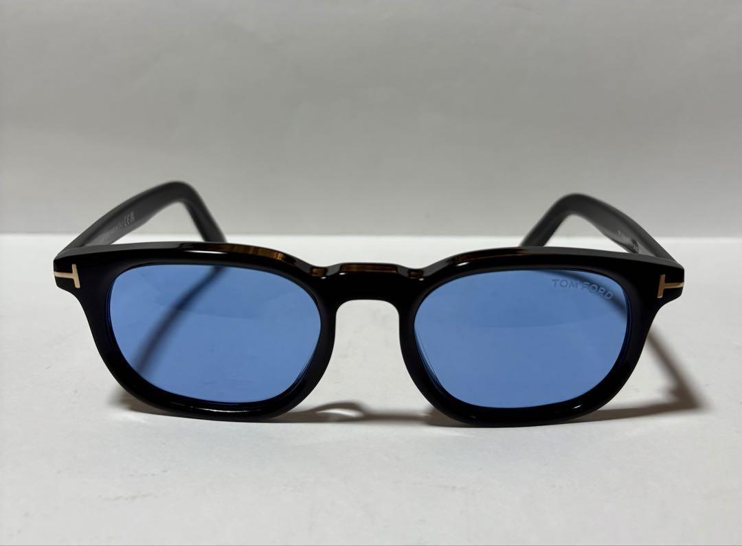 yoshi　TOM FORD TF1122 01V サングラス