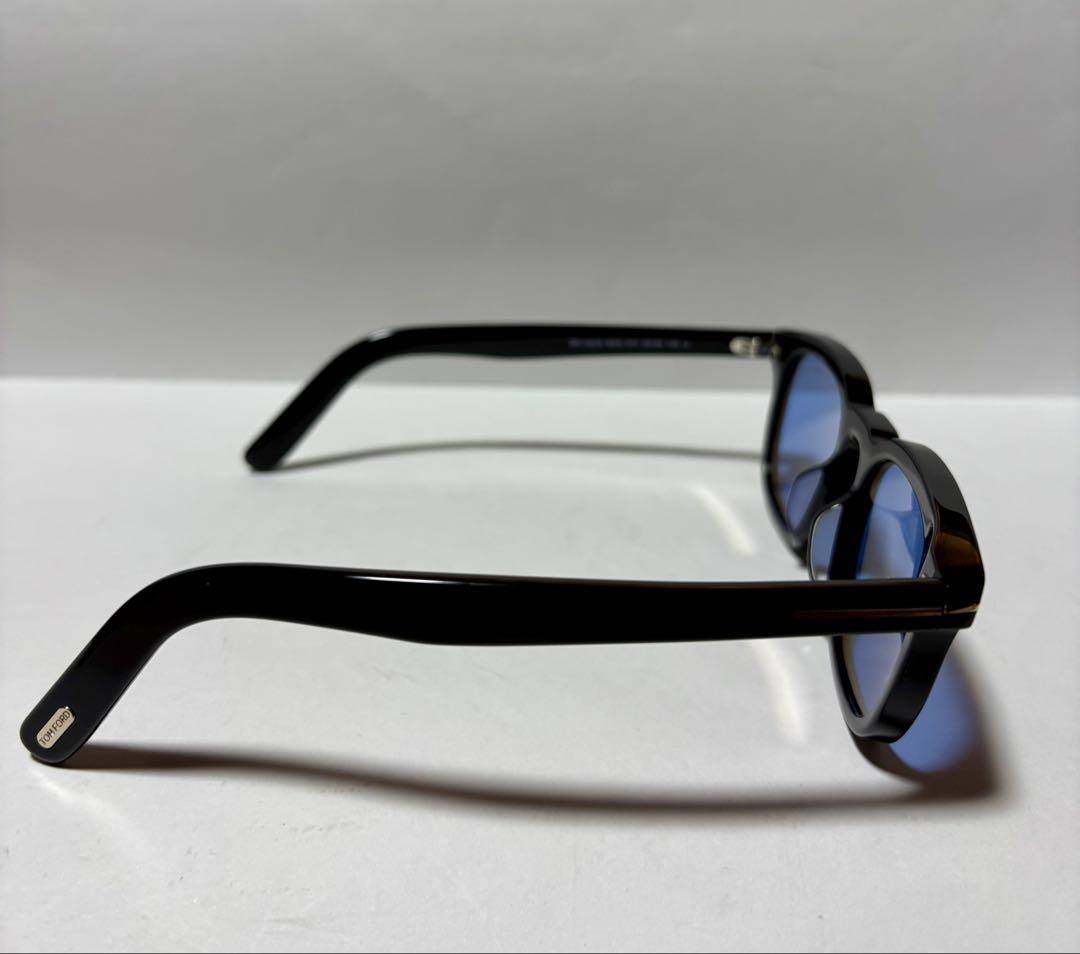 yoshi　TOM FORD TF1122 01V サングラス