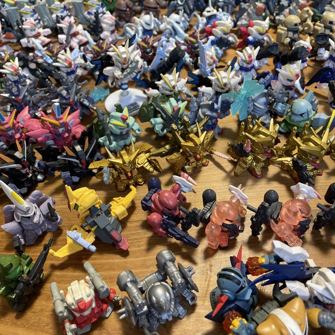 機動戦士ガンダム　ガチャポン　SDガンダムフルカラー　516個まとめ売り