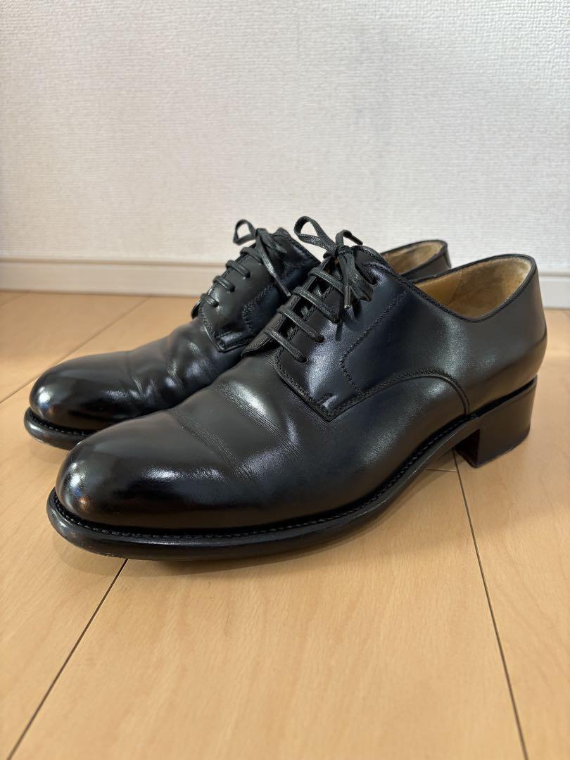 Le Yucca’s 5 eyelet plain toe derby