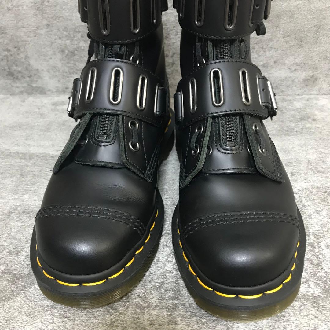 極美品✨️Dr.Martens QUYNNジャングルハードベルト UK4 黒 極美品✨️Dr.Martens QUYNNジャングルハードベルト UK4 黒