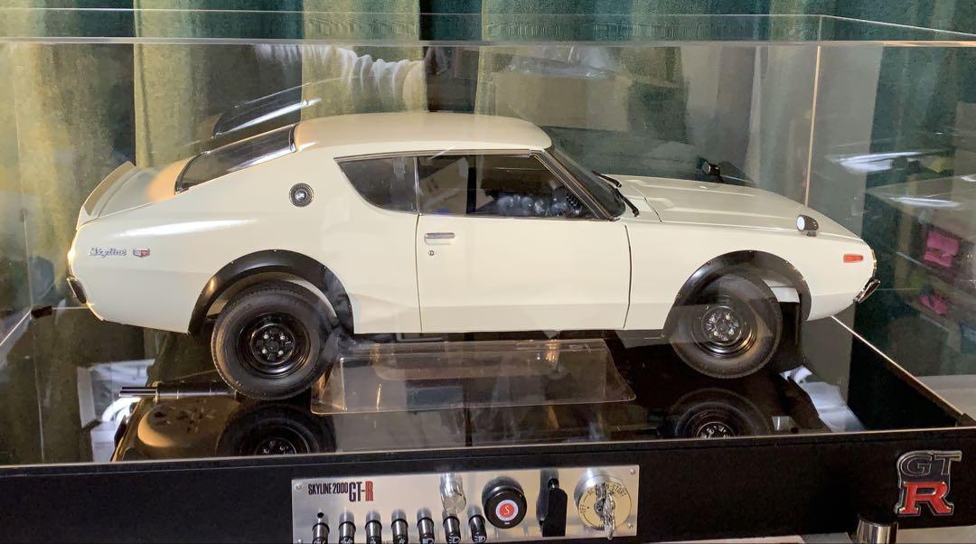 ディアゴステーニ1/8スカイライン2000 GT-R 完成品豪華オプションセット ディアゴステーニ1/8スカイライン2000 GT-R 完成品豪華
