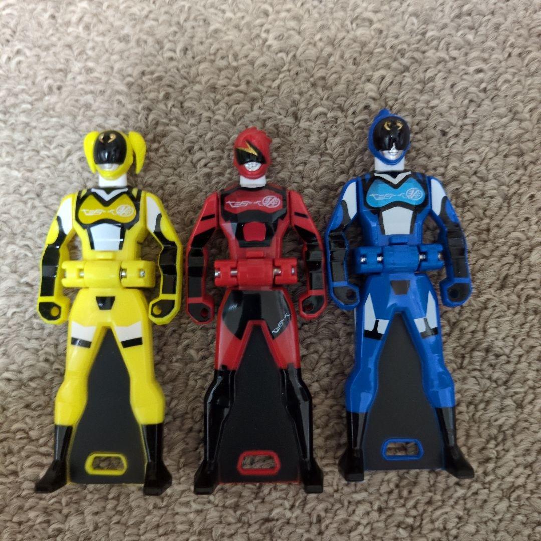 アキバレンジャーキー3体セット - メルカリ