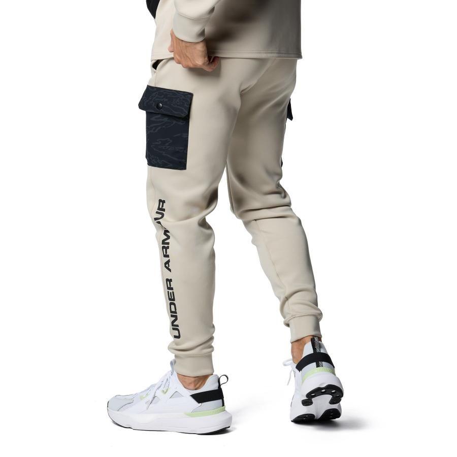 UNDER ARMOUR 2024秋冬最新モデル 上下セットアップ サイズＬＧ