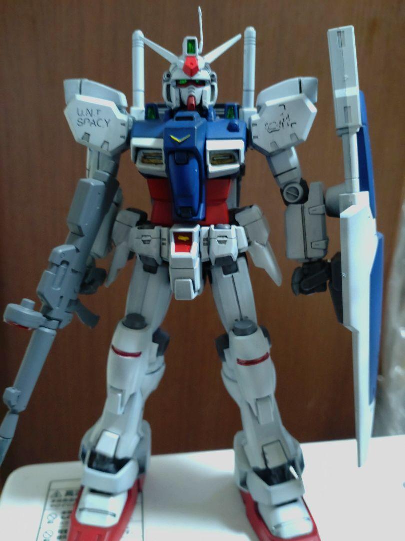 MG ガンダム 試作1号機　GP01 全塗装完成品