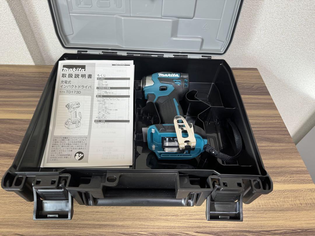 【新品】マキタ インパクトドライバーTD173D makita