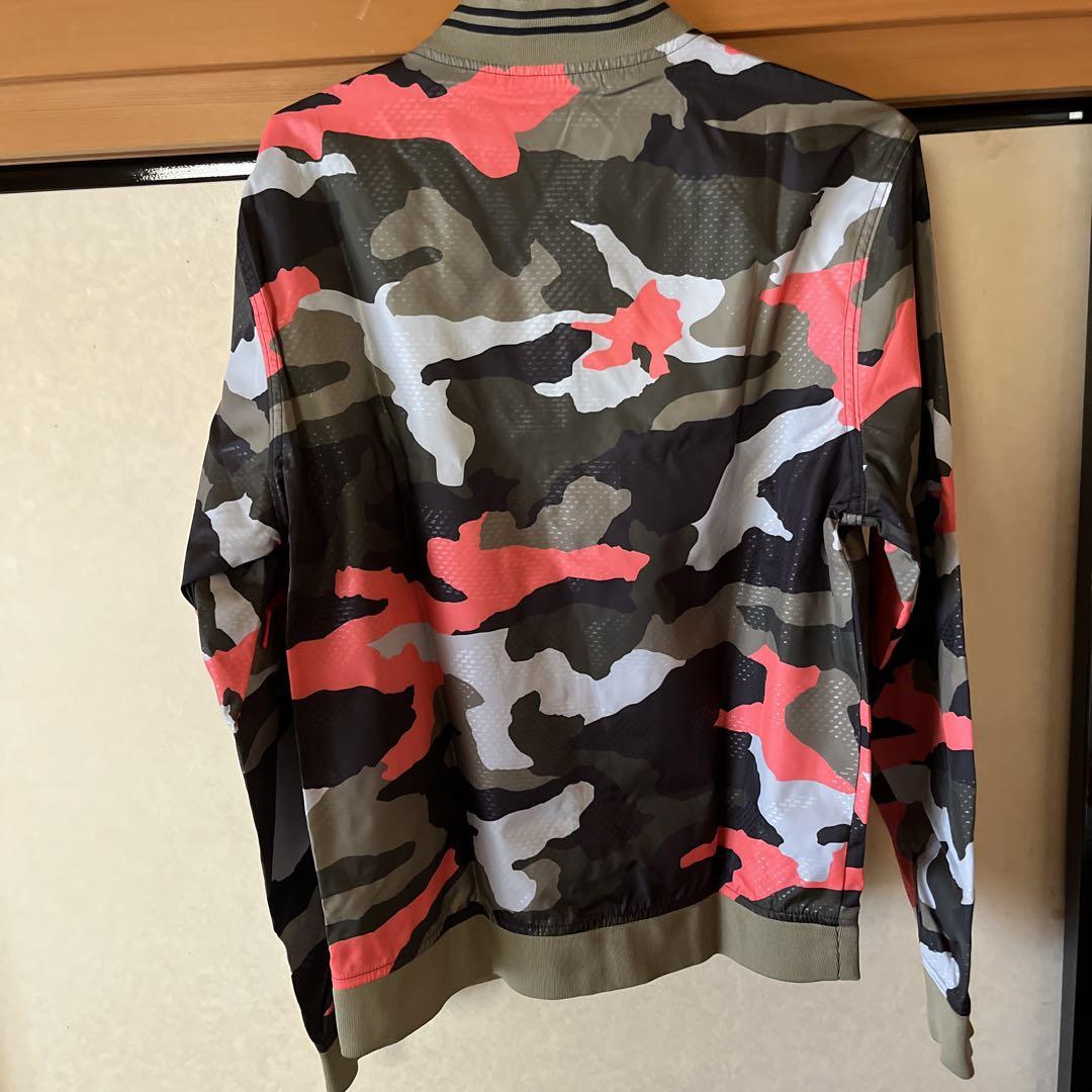 Under Armour Training MD カモフラージュジャケット